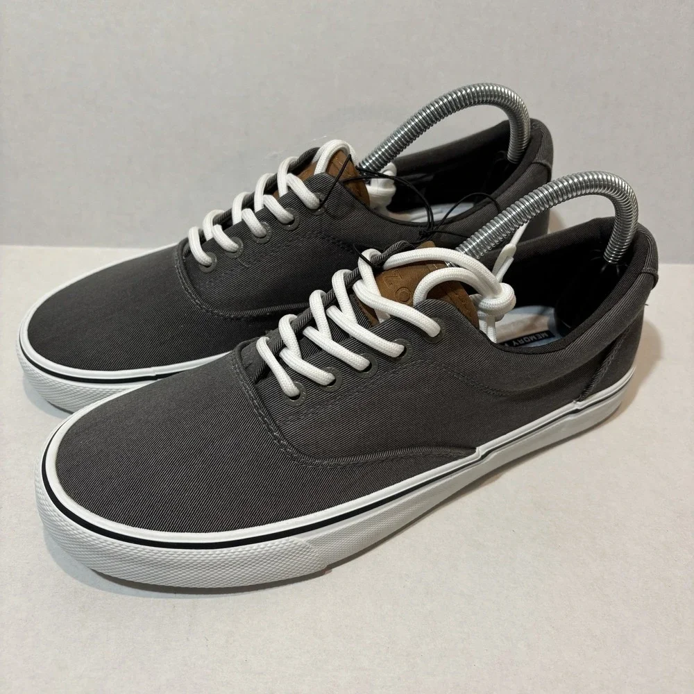 IZOD Men's Rangley Canvas Sneakers Size 8M Gray Memory Foam Casual Shoes Walking